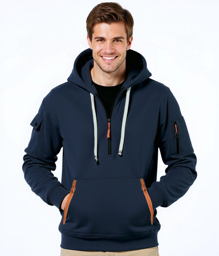 Herren modischer Kapuzenpullover mit innovativer Taschenlösung Echoarchiv