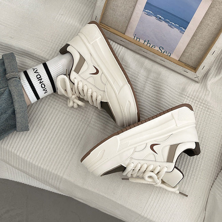 Damen modische Sneaker mit hohem Plateau und atmungsaktiver Obermaterial von Echo Archiv