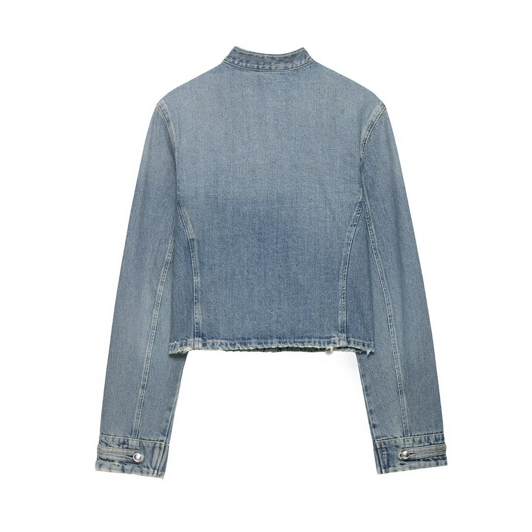 Damen Kurz geschnittene Military-Jeansjacke mit dekorativen Band-Details und Metallnieten Echo Archiv