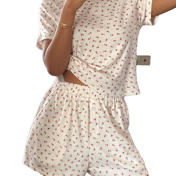 Damen lässiges Schlafanzugset aus atmungsaktivem Baumwollstoff mit zartem Blumendruck Echo Archiv