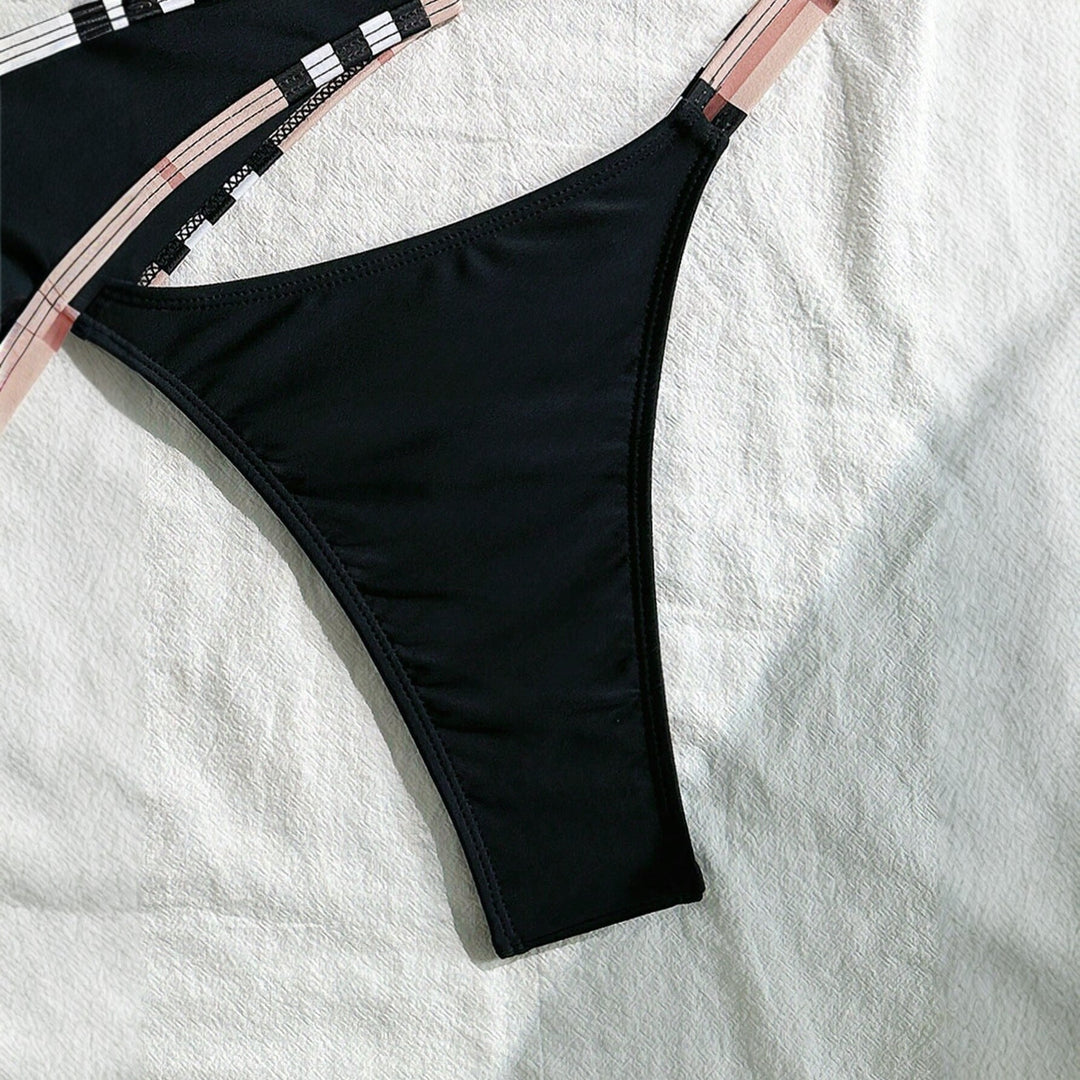Damen Triangel-Bikini mit Struktur und modischen Akzenten Echo Archiv
