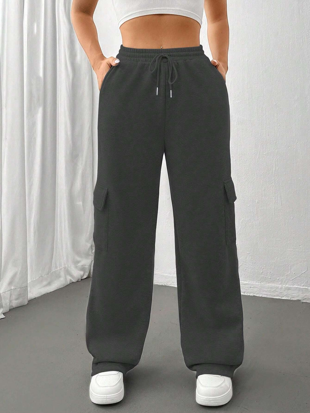 Damen Weite Cargohose im Jogger‑Stil mit Kordelzug Echo Archiv