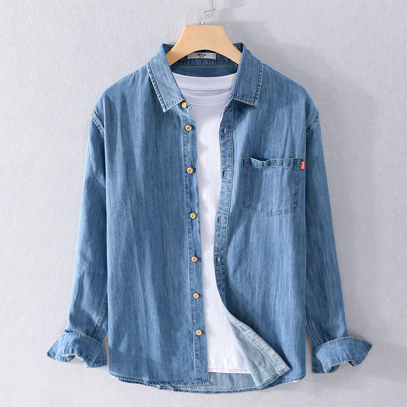 Herren Leichtes Denim-Hemd im Relaxed‑Fit mit Brusttasche und Holzknopfleiste Echoarchiv