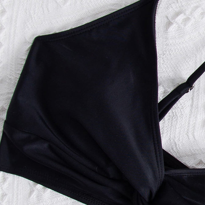 Damen sommerlicher Bralette-Bikinioberteil mit eleganter Twist-Detail Echo Archiv