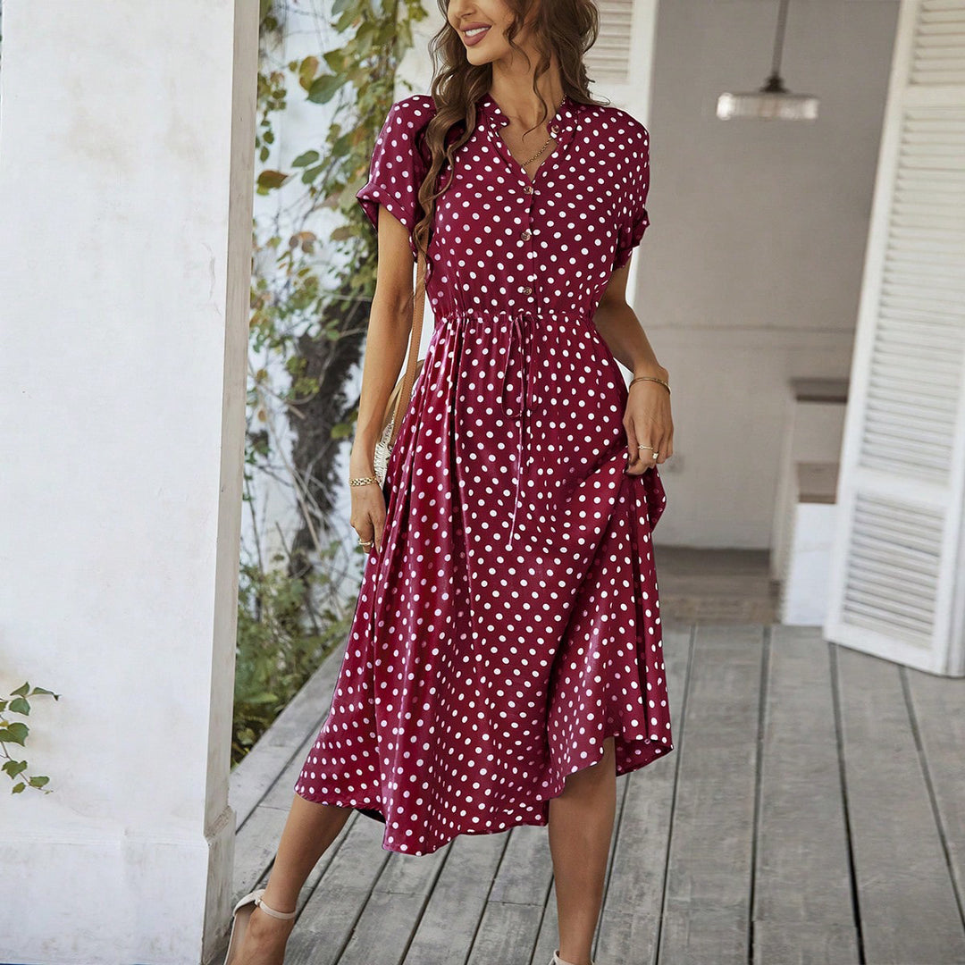 Damen Elegantes Hemdblusenkleid mit tailliertem Design und Polka-Dots Echo Archiv