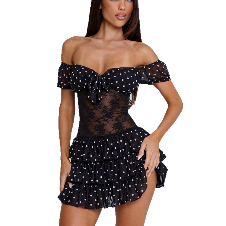 Damen Verspieltes Off-Shoulder Kleid mit Rüschendetails Echo Archiv