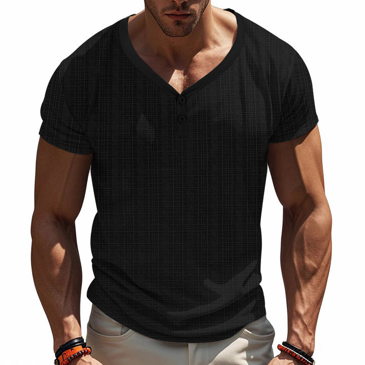 Herren Kurzarm Henley-Shirt mit strukturiertem Design und praktischen Knopfdetails Echoarchiv