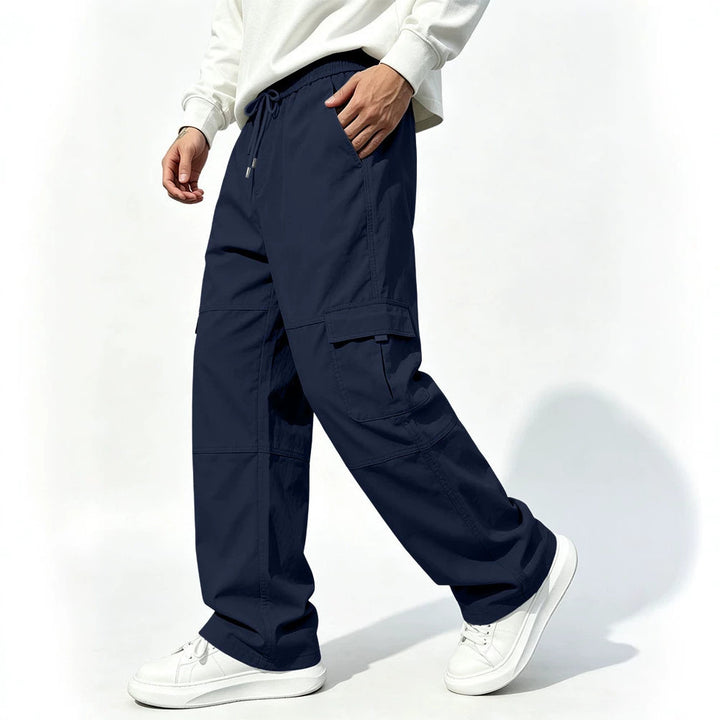 Herren Cargohose mit weitem Schnitt und elastischem Bund Echoarchiv
