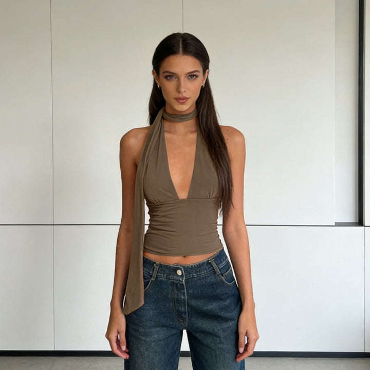 Damen Stilvolles Cropped Top mit schmalem Halsschmuck Echo Archiv