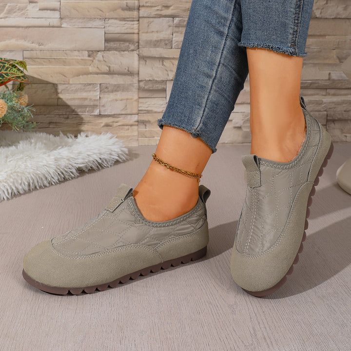 Damen Gepolsterte gesteppte Slip-On Freizeitschuhe mit rutschfester Profilsohle Echo Archiv