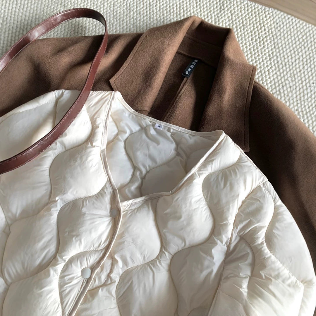 Damen Modische Daunenjacke Echoarchiv