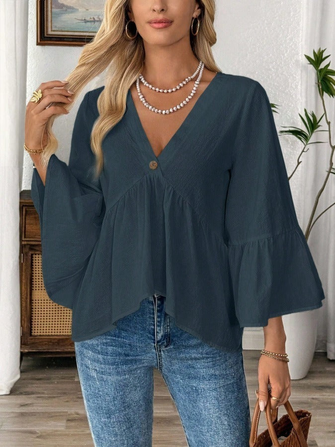 Damen nan elegante Empire-Bluse mit V-Ausschnitt, geraffter Brustnaht und Glockenärmeln Echo Archiv