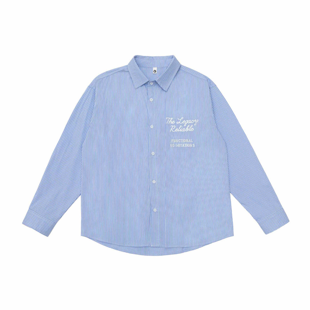 Unisex Oversize Streifenhemd mit Stickdetail und Kentkragen Echoarchiv