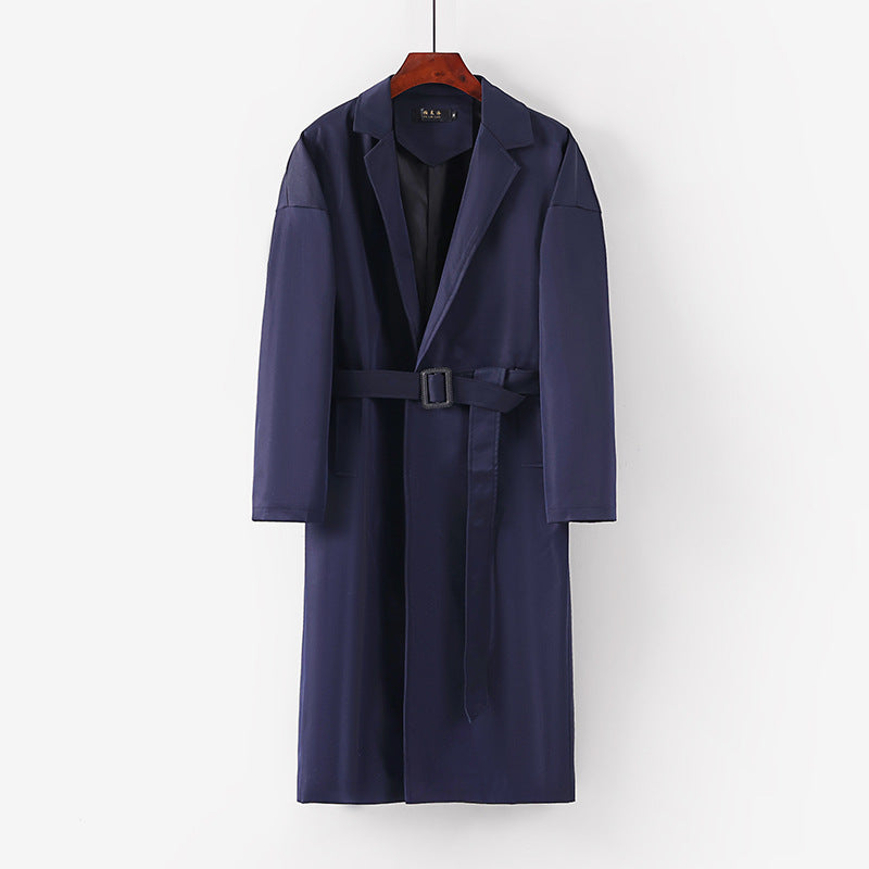 Damen Longline Trenchcoat mit Taillengürtel und fallendem Revers Echoarchiv