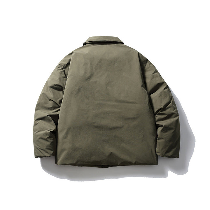 Herren Kurz geschnittene Thermo‑Pufferjacke im Boxy‑Cut mit Hemdkragen und verdeckter Druckknopfleiste Echo Archiv