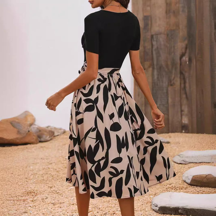 Damen nan tailliertes Midikleid mit kontrastoberteil, gebundenem Taillengürtel und fließendem A-Linienrock Echo Archiv