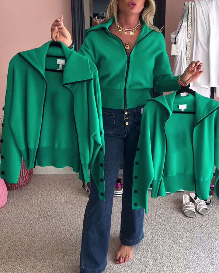 Damen nan kurze Kapuzen-Strickzipjacke mit breitem Rippbund und Zierknöpfen an Ärmeln Echo Archiv