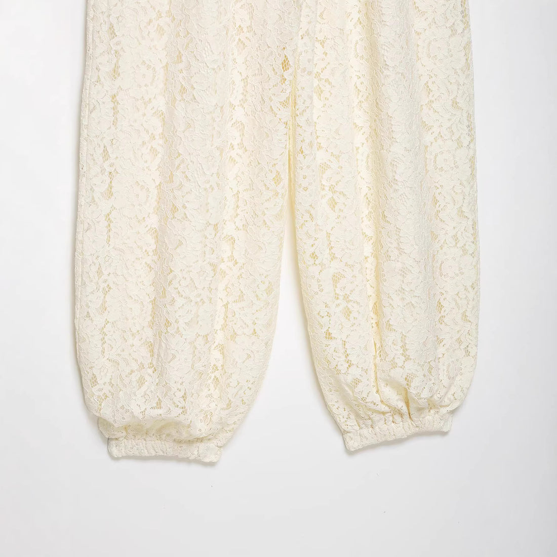 Damen Weite Spitzenhose im Haremstil mit elastischem Bund Echoarchiv