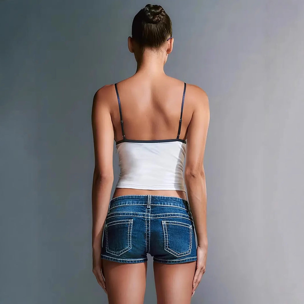 Damen Crop-Top mit tiefem V-Ausschnitt und verstellbaren Trägern Echo Archiv