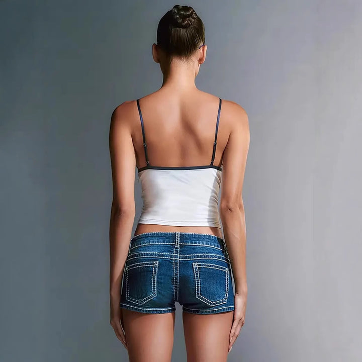 Damen Crop-Top mit tiefem V-Ausschnitt und verstellbaren Trägern Echo Archiv