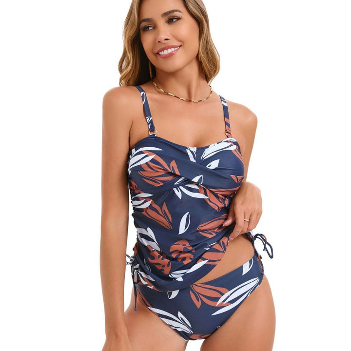 Damen Einteiler Badeanzug mit raffinierten Rüschendetails und floralem Design Echo Archiv