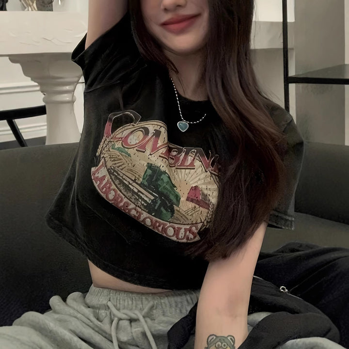 Damen Crop-T-Shirt mit kreativem Augenmotiv und Tourdruck Echo Archiv