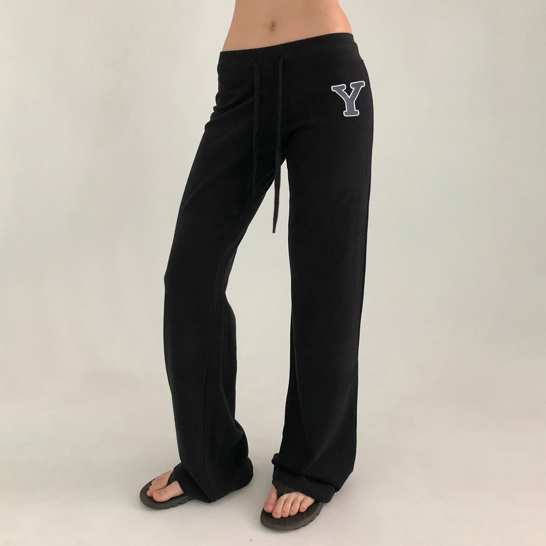 Damen Weiche High‑Waist Lounge‑Hose mit weitem Bein, Tunnelzug und dezentem Markenstick – Avélisse