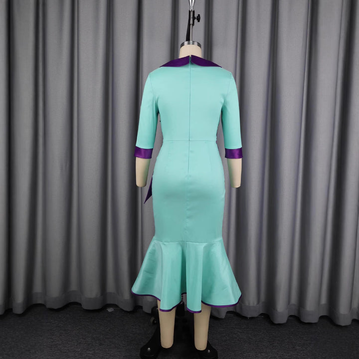 Damen elegantes Kleid mit modischem Kragen und asymmetrischem Taillendetail Echo Archiv