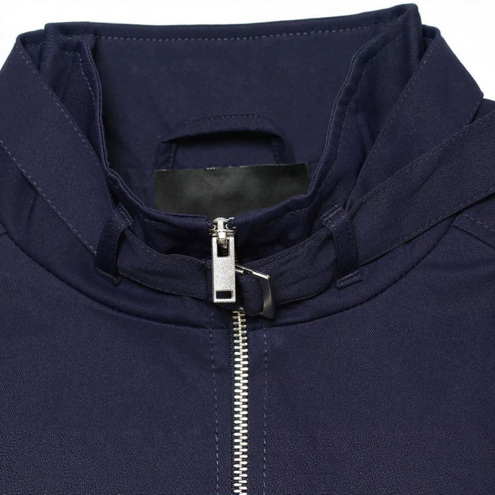 Damen Kurzer Nylon-Blouson mit hohem Stehkragen und gerafften Ballonärmeln Echo Archiv