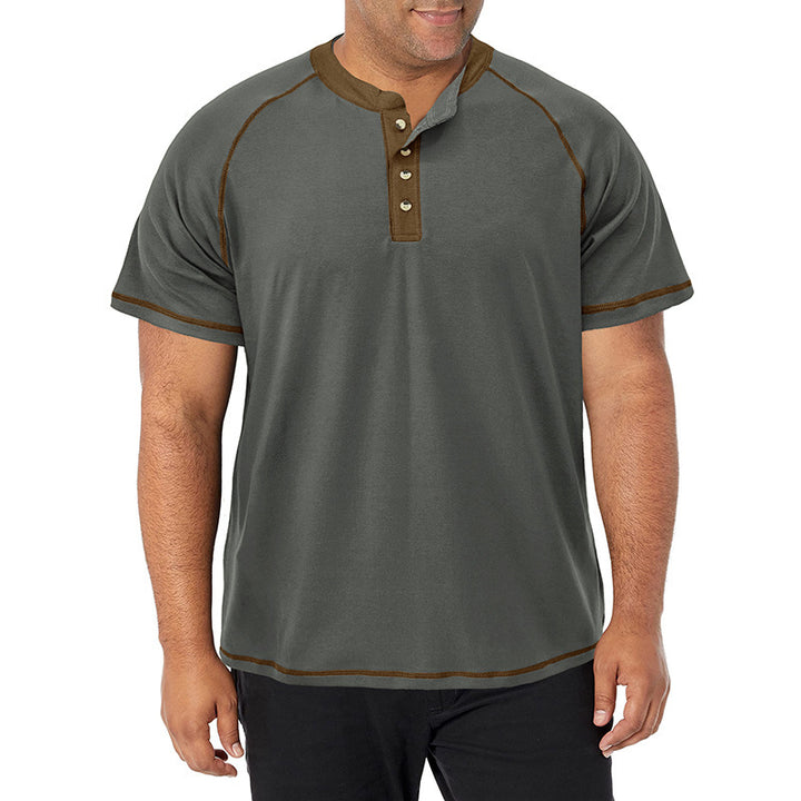 Herren Kurzarm-Henley-Shirt mit auffälligen Kontrastnähten und bequemer Passform Echoarchiv