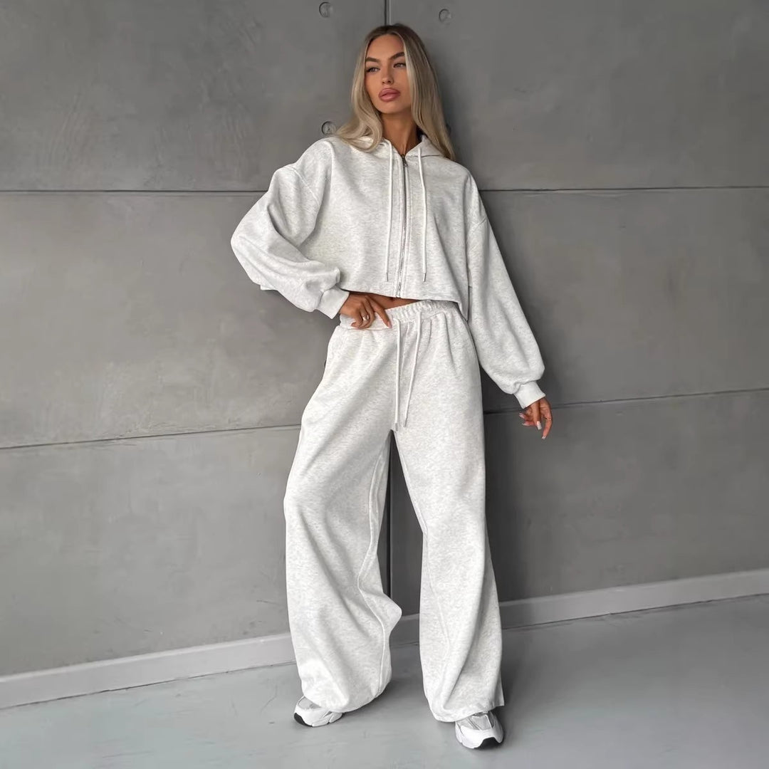 Damen Kurz geschnittenes Kapuzen-Sweatshirt und weite Lounge-Jogginghose Set – Avérine