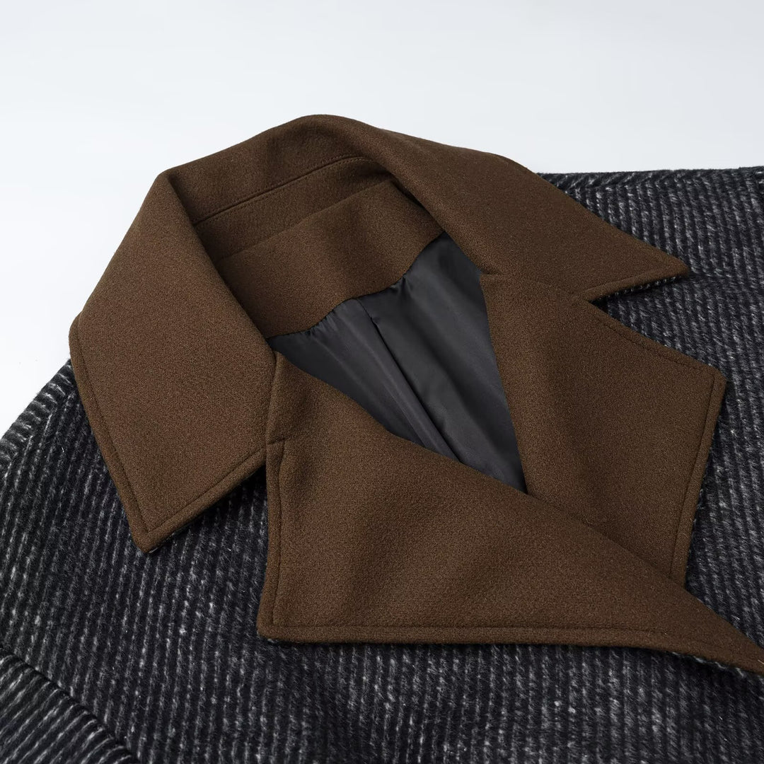 Damen Langer Woll-Herringbone Mantel mit Bindegürtel und großem Reverskragen Echoarchiv