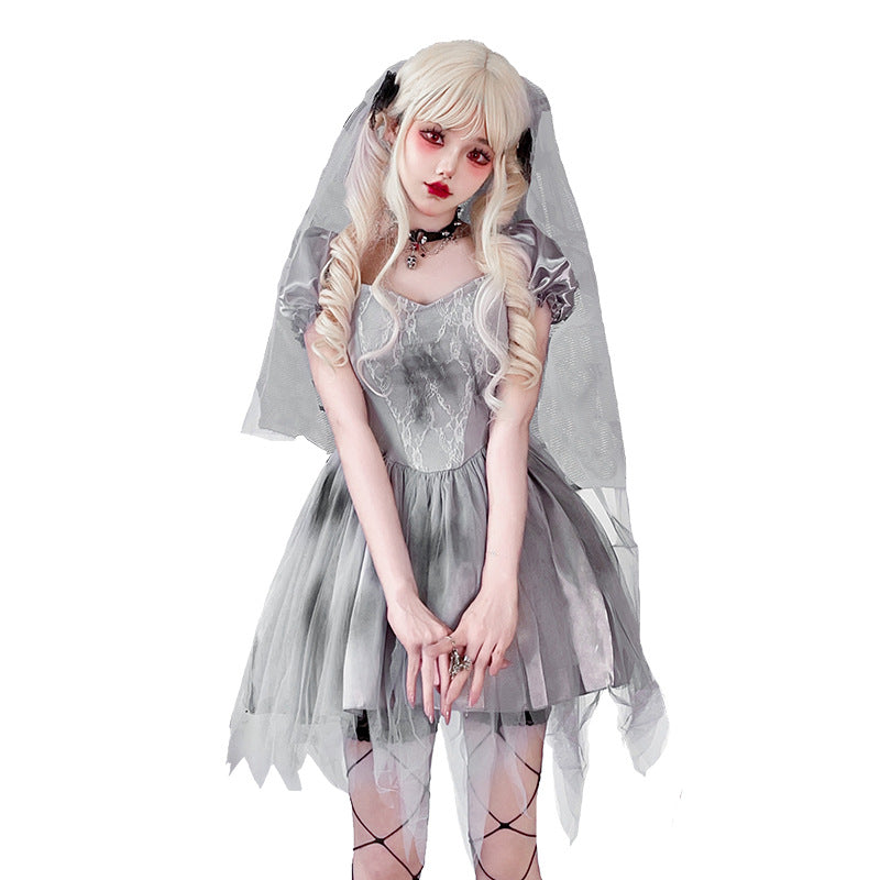 Damen Gothic Brautkleid mit Tüll- und Spitzenverzierungen Echo Archiv