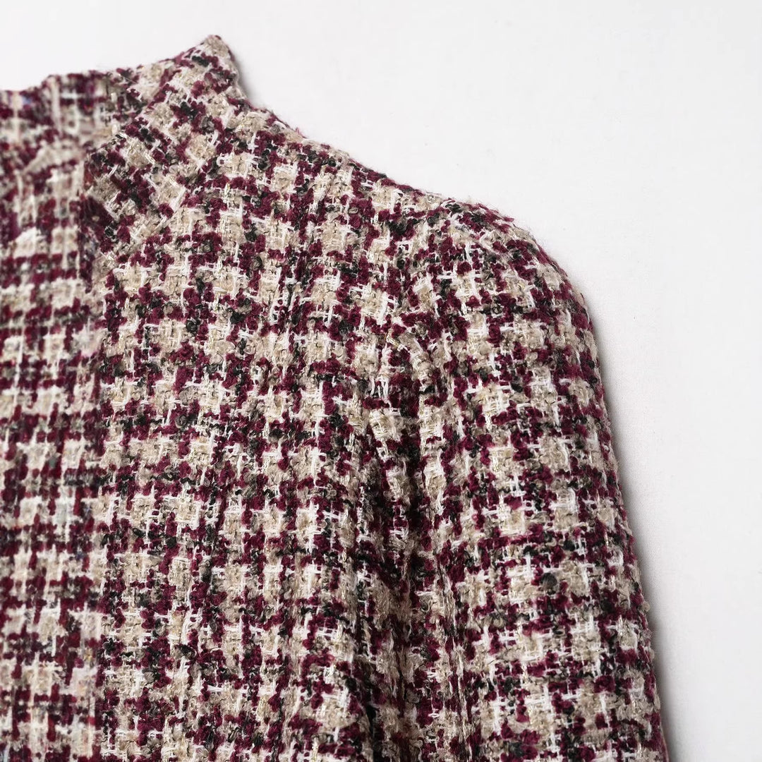 Damen Kurz geschnittener Bouclé‑Tweed‑Blazer mit Stehkragen und Fellmanschetten Echo Archiv