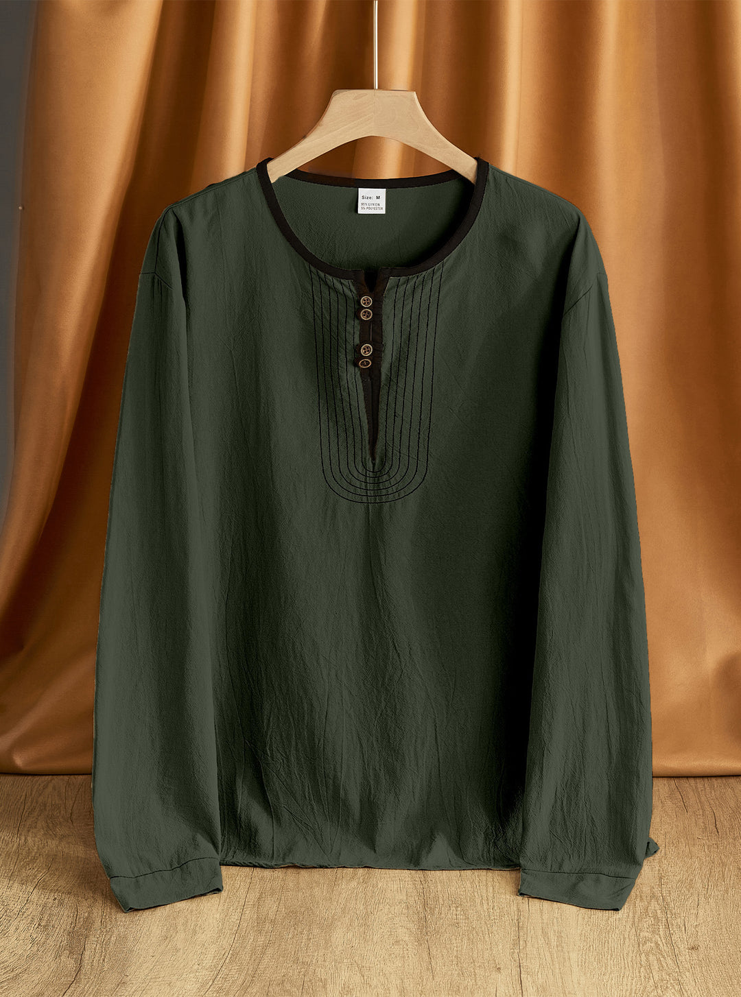Herren bequemes Langarmshirt mit Knopfleiste und modischen Akzenten Echoarchiv