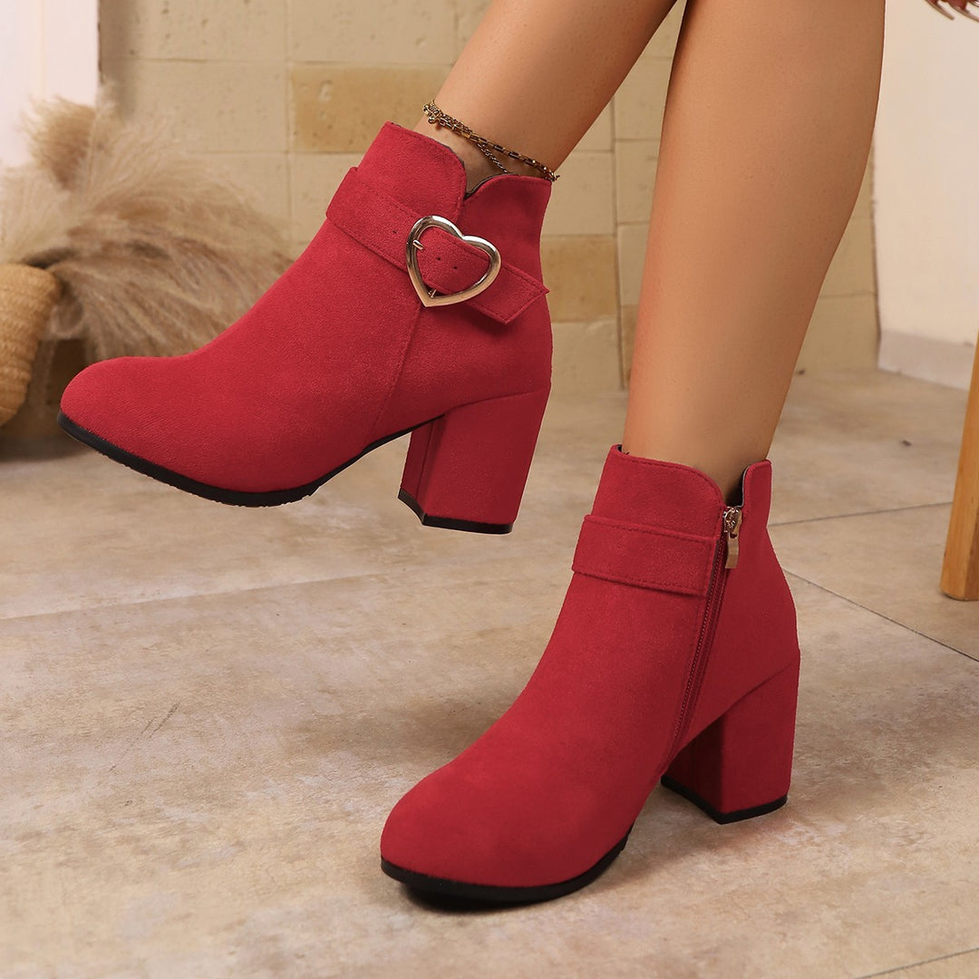 Damen Ankle‑Boots mit Blockabsatz und Herzschnalle Echoarchiv