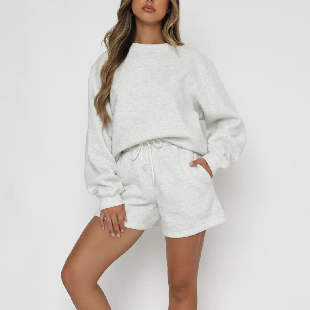 Damen Oversize-Lounge-Set mit French-Terry Sweatshirt, Rundhals und lockeren Sweatshorts – Avérine