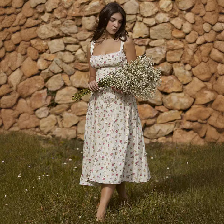 Damen Sommerliches Maxikleid mit floralen Einsätzen und tailliertem Oberteil Echo Archiv