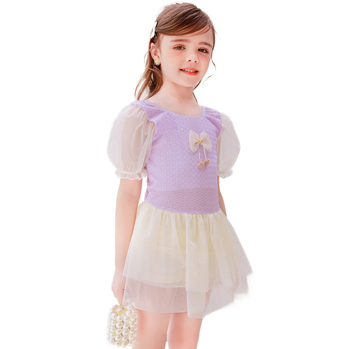 Damen verspieltes Festkleid Echo Archiv
