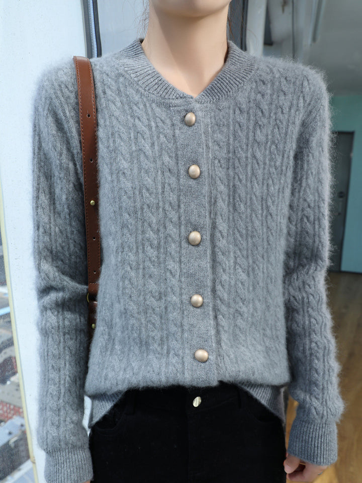 Damen Leichter Zopfstrick-Cardigan in Mohair‑Optik mit dekorativen Perlmuttknöpfen Echoarchiv