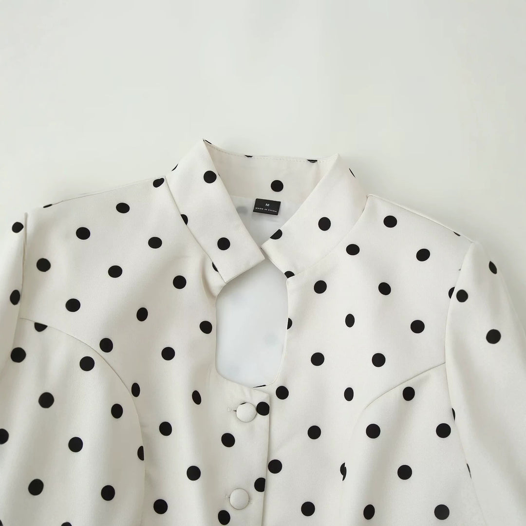 Damen Taillierte Polka‑Dot Bluse mit Stehkragen, Puffärmeln und Schößchen Echo Archiv