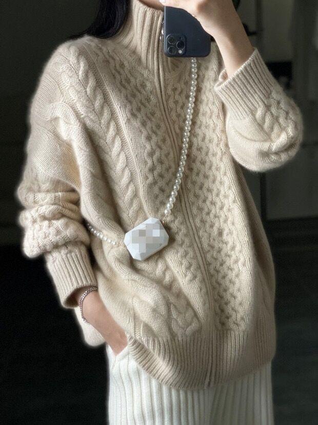 Damen Oversize Zopfmuster-Mockneckpullover aus kuscheligem Mohair‑Look Echoarchiv