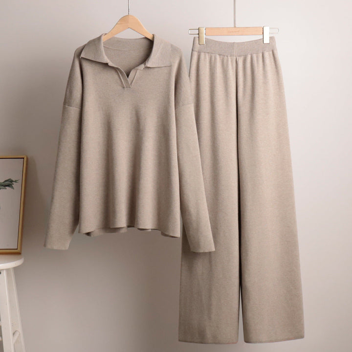 Echoarchiv | Lounge Satz mit Weiten Hose und Poloshirt