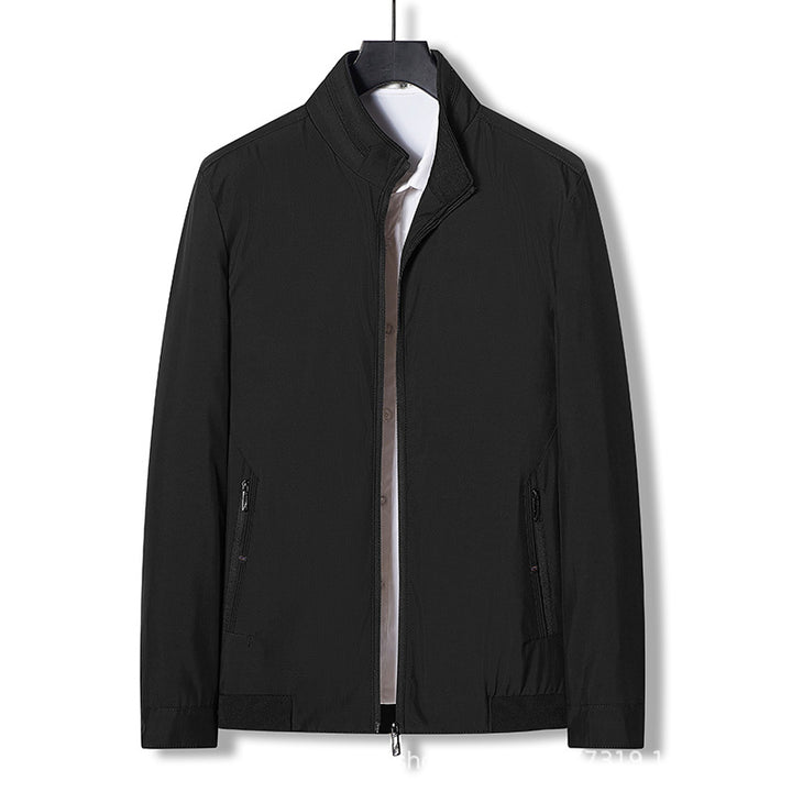 Herren funktionale Outdoor-Jacke mit hohem Kragen und atmungsaktiven Eigenschaften Echoarchiv