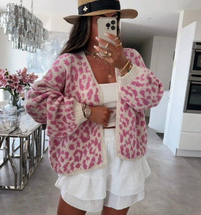 Damen grob gestrickter Cardigan mit stilvollem Leopardenmuster und bequemen Oversize-Details Echoarchiv