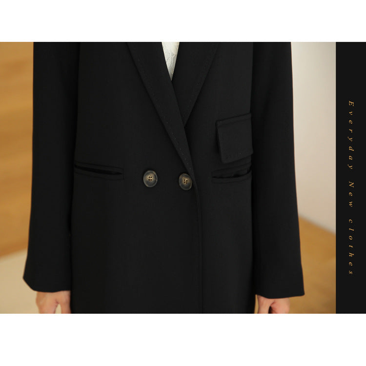 Damen Knieumspielender Einreihiger Wollmix-Longmantel im minimalistischen Tailoring Echoarchiv