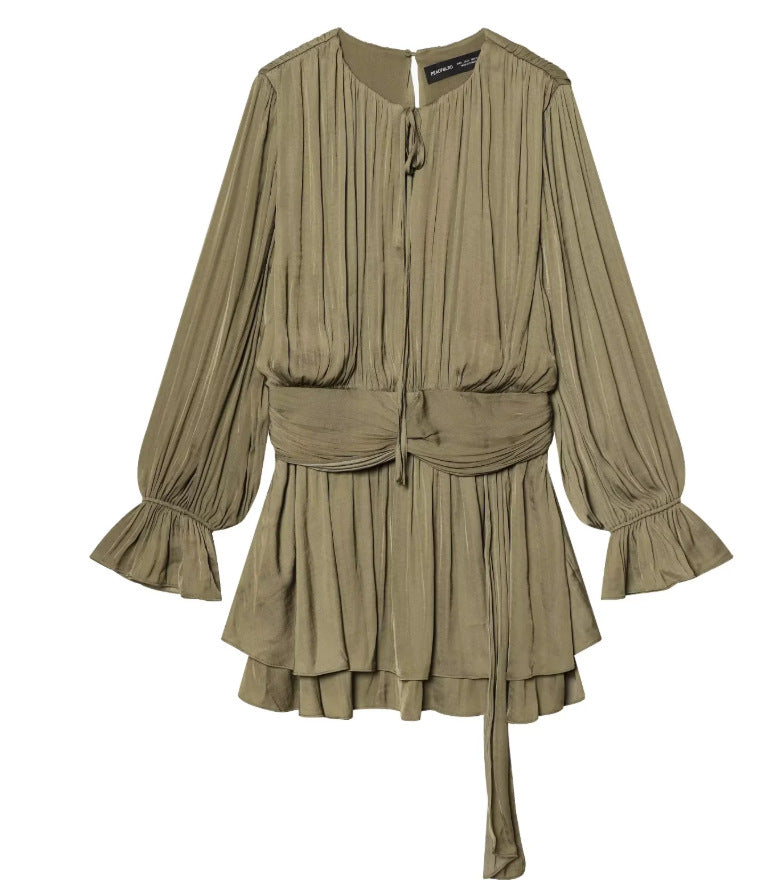 Damen Plissiertes Bindeblouson-Minikleid mit tailliertem Wickelgürtel und Glockenärmeln Echo Archiv