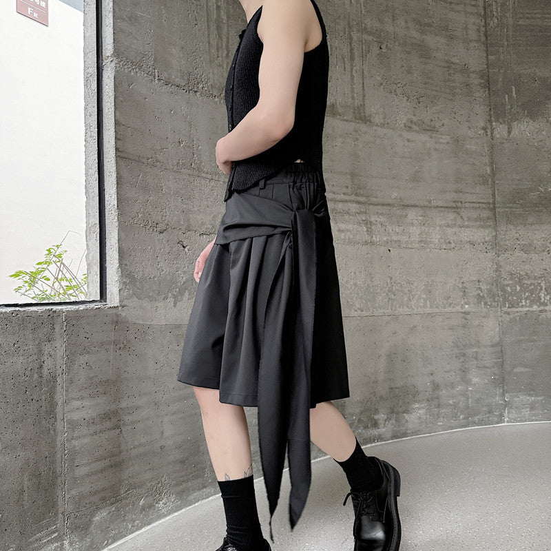 Herren modische Kurzgröße Shorts mit asymmetrischem Design und innovativen Details Echoarchiv