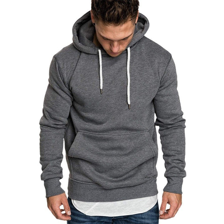 Herren Kapuzenpullover mit modernem Schnitt und praktischen Details Echoarchiv
