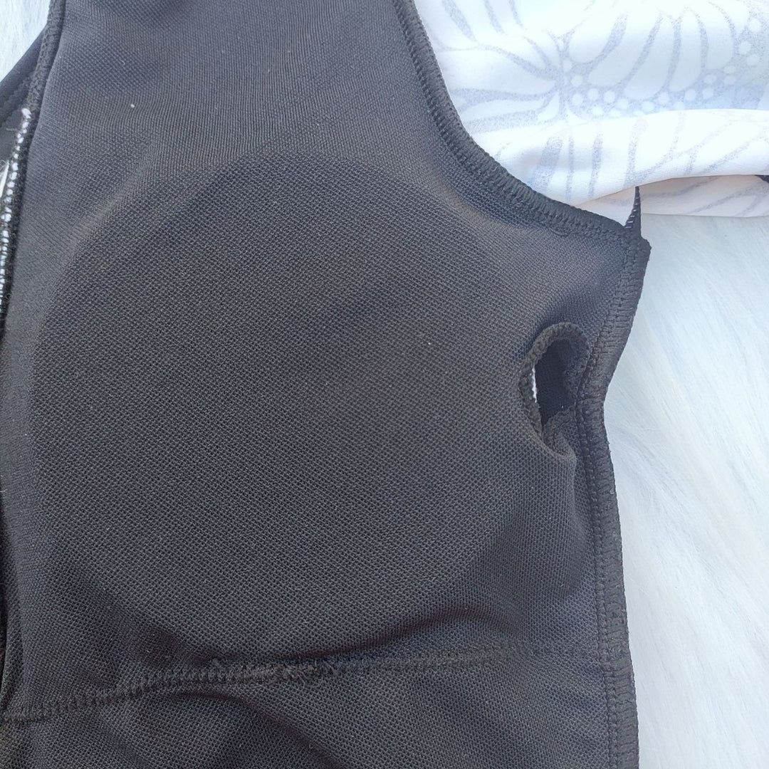 Damen Langarm Badeanzug mit modischem Schmetterlingsdesign Echo Archiv